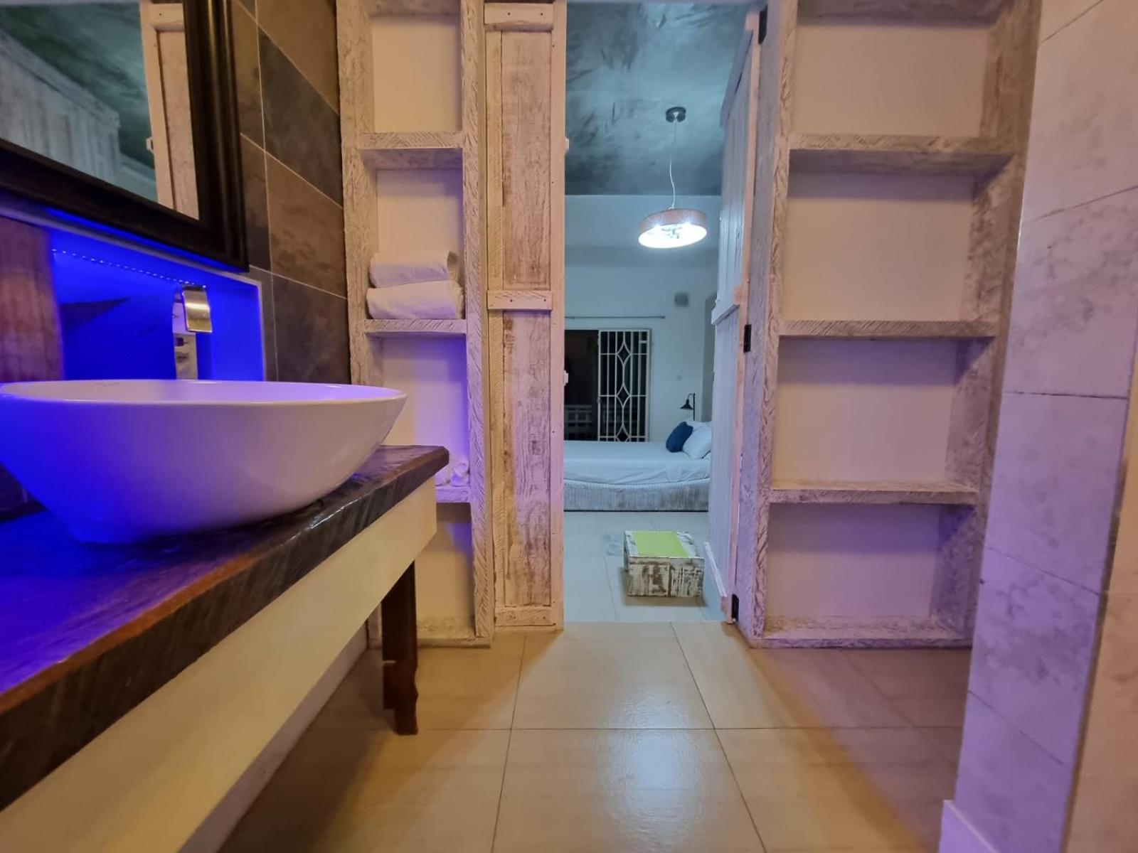 Northwest Bay Seaview Apartment โบวาลง ภายนอก รูปภาพ