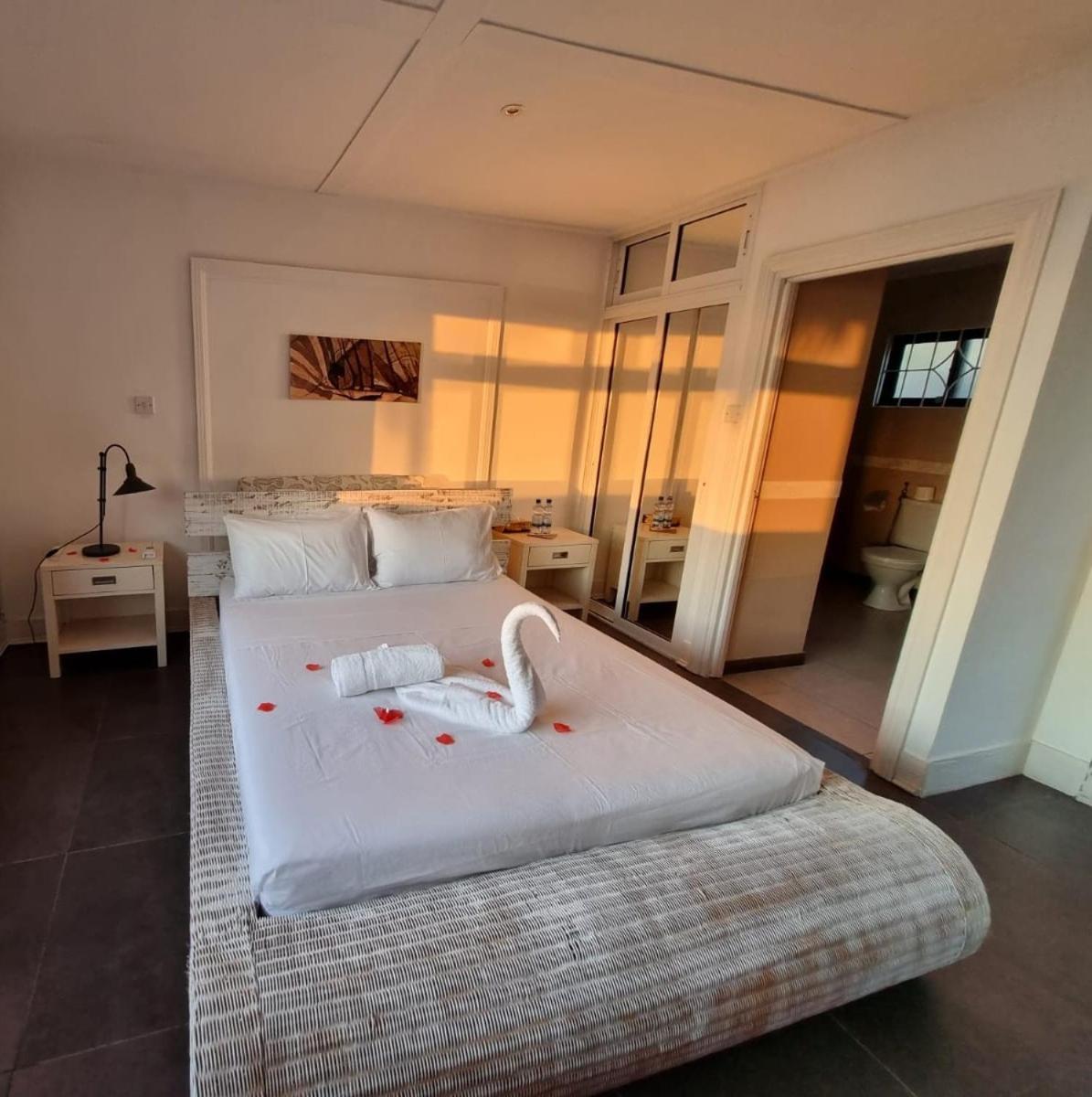 Northwest Bay Seaview Apartment โบวาลง ภายนอก รูปภาพ